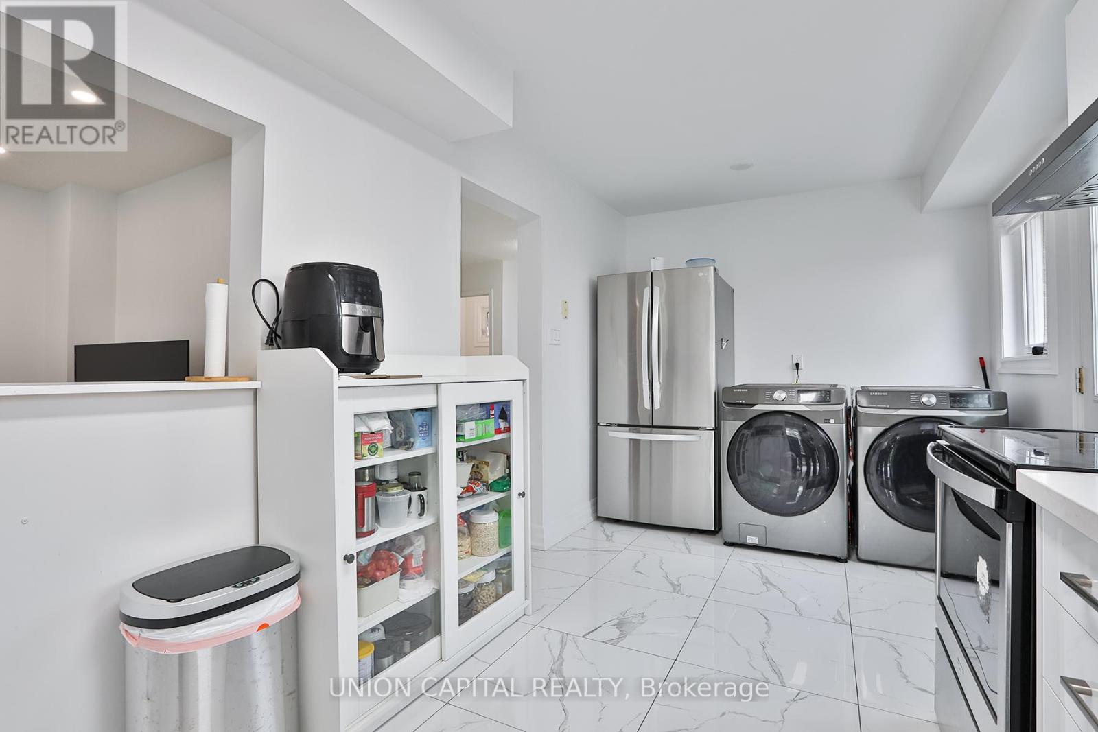 72 Bushmills Square, Toronto, Ontario  M1V 1J4 - Photo 10 - E12421671
