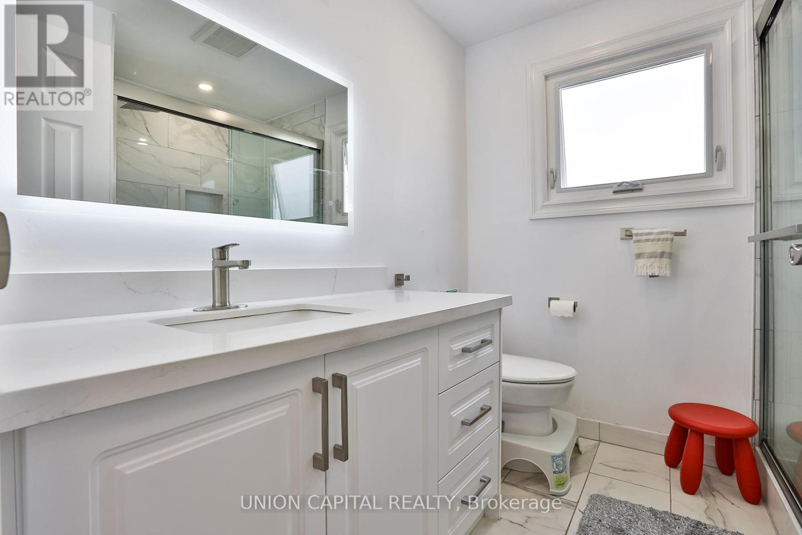 72 Bushmills Square, Toronto, Ontario  M1V 1J4 - Photo 22 - E12421671