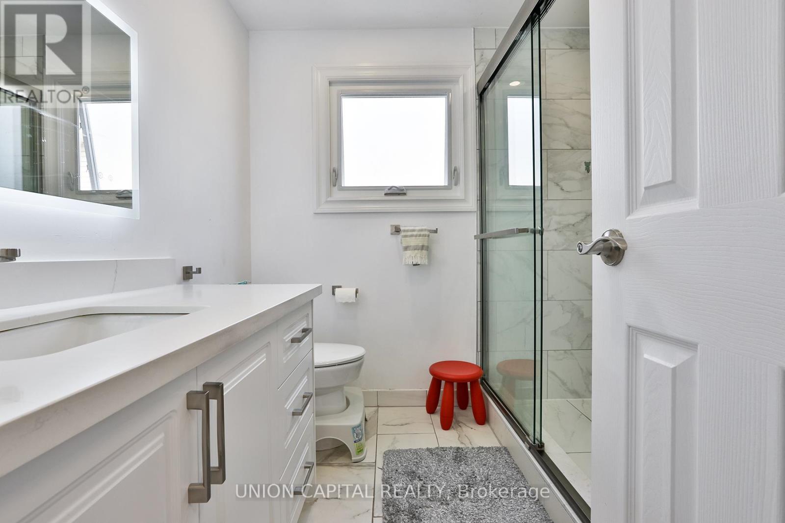 72 Bushmills Square, Toronto, Ontario  M1V 1J4 - Photo 23 - E12421671