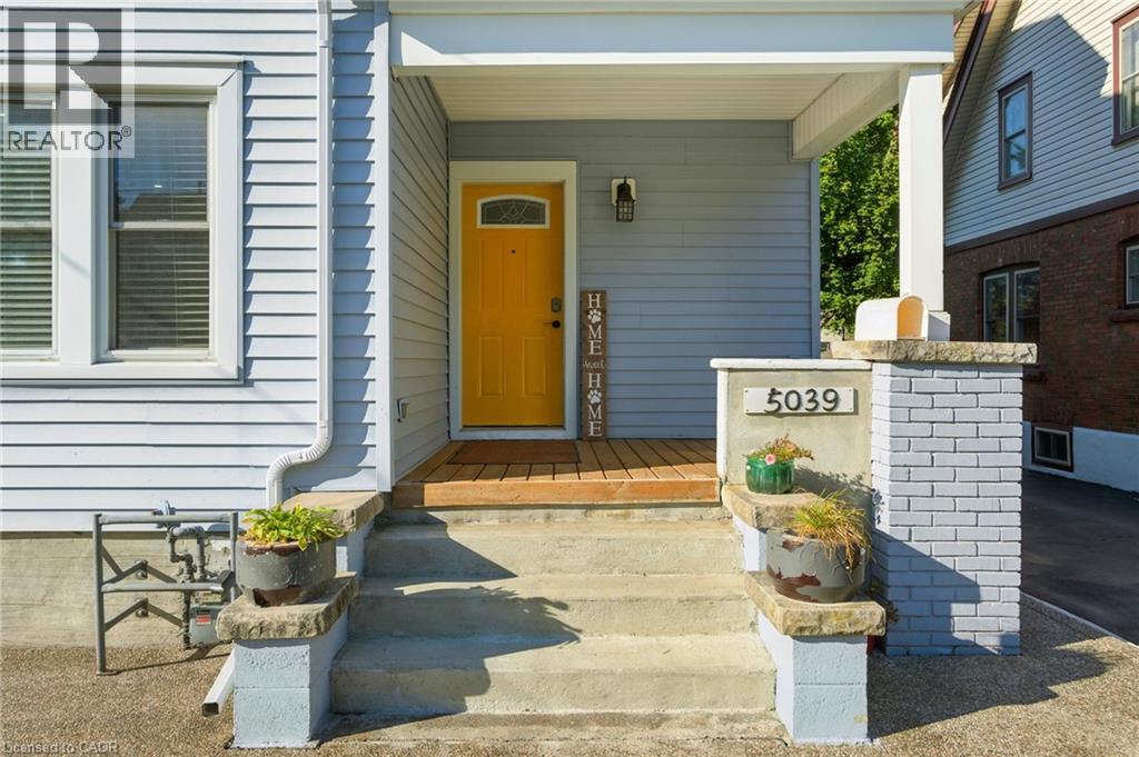 5039 Armoury Street, Niagara Falls, Ontario  L2E 1T3 - Photo 4 - 40766041