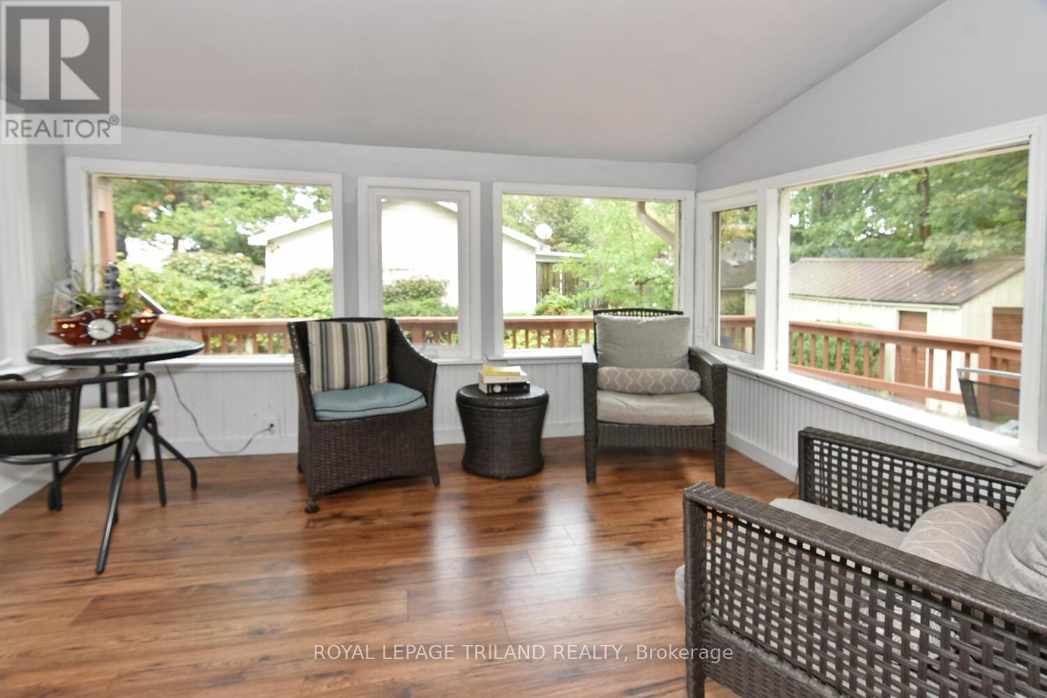 6016 Max's Drive, Lambton Shores, Ontario  N0N 1J1 - Photo 17 - X12421763