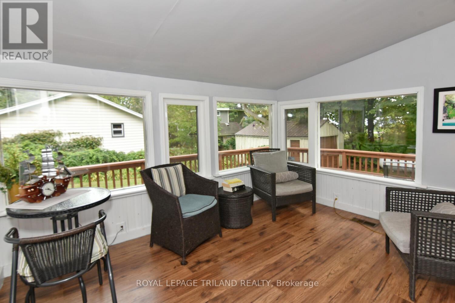 6016 Max's Drive, Lambton Shores, Ontario  N0N 1J1 - Photo 18 - X12421763