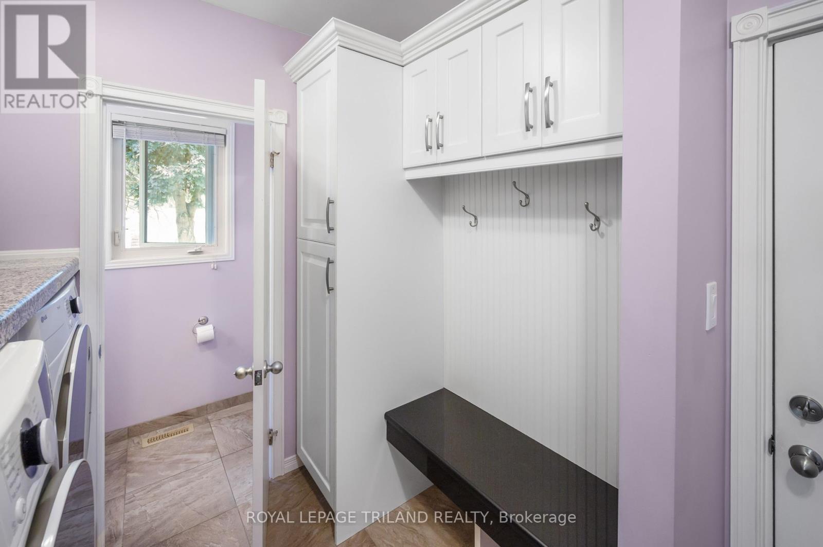 2670 Putnam Road, Thames Centre, Ontario  N0L 2B0 - Photo 21 - X12421865