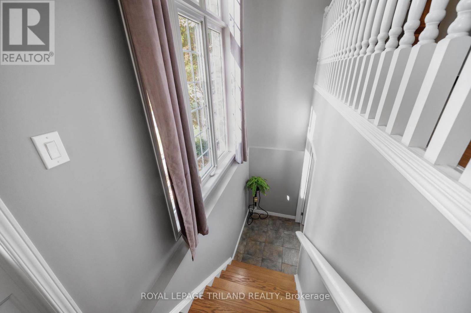 2670 Putnam Road, Thames Centre, Ontario  N0L 2B0 - Photo 24 - X12421865