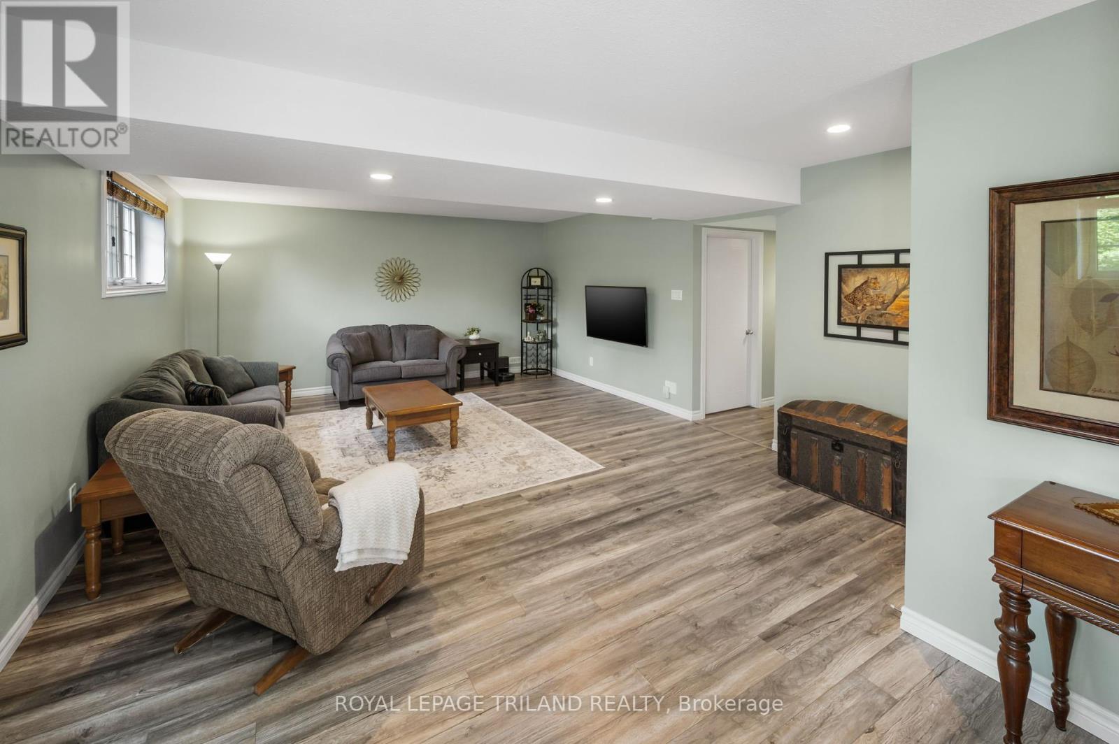 2670 Putnam Road, Thames Centre, Ontario  N0L 2B0 - Photo 25 - X12421865