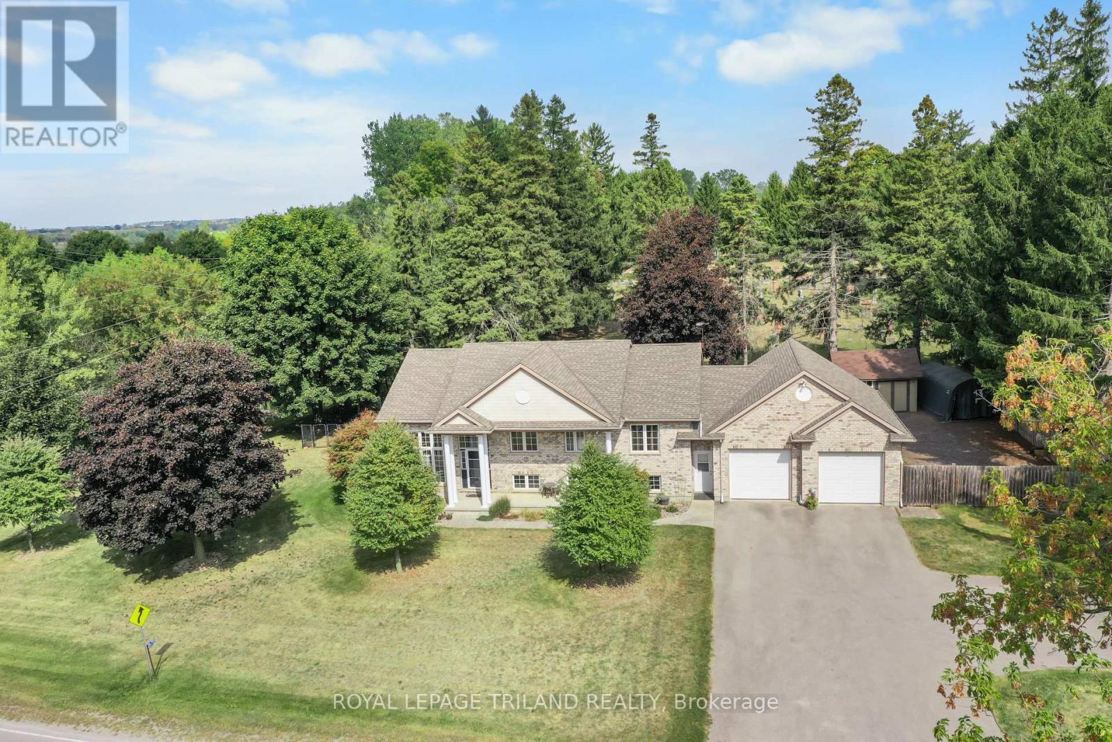 2670 Putnam Road, Thames Centre, Ontario  N0L 2B0 - Photo 3 - X12421865