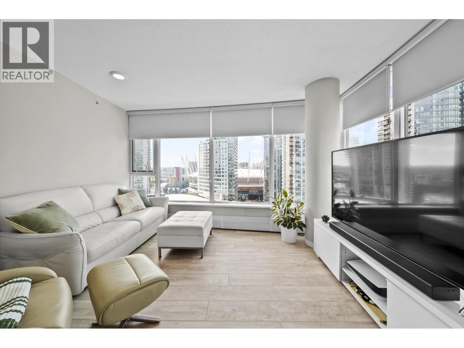 2507 689 Abbott Street, Vancouver, British Columbia  V6B 0J2 - Photo 14 - R3049358