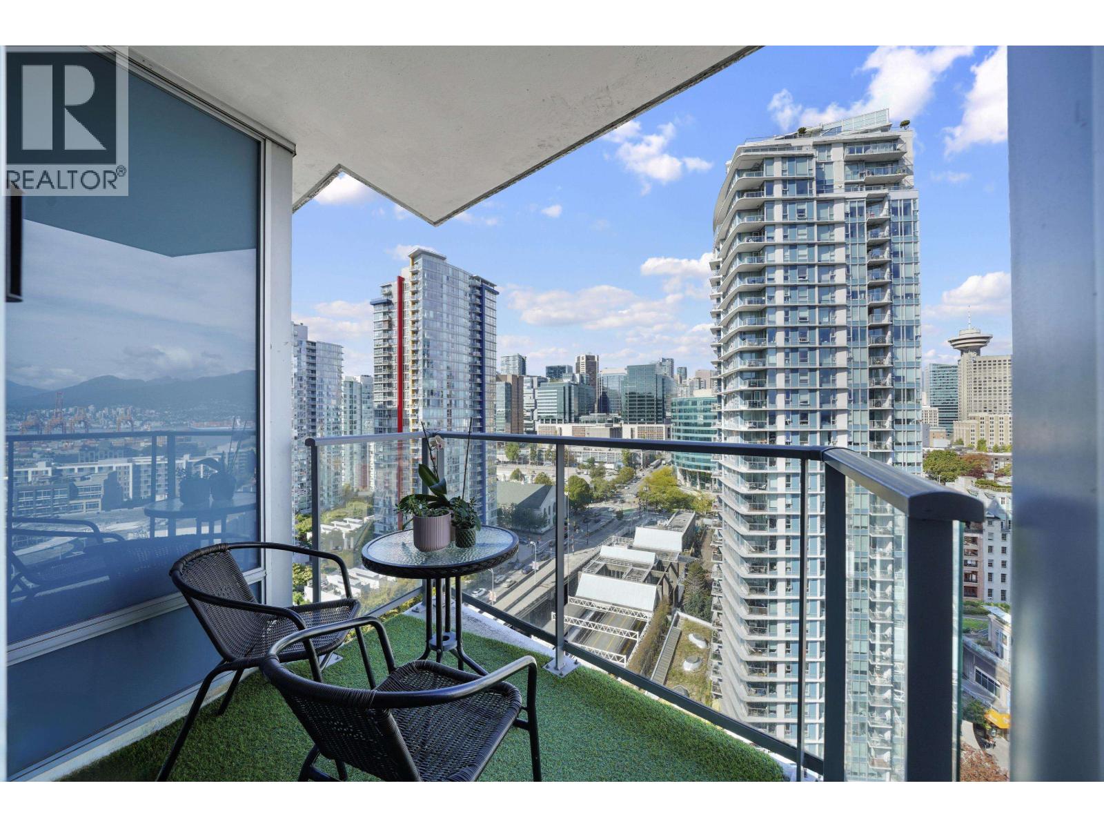 2507 689 Abbott Street, Vancouver, British Columbia  V6B 0J2 - Photo 25 - R3049358