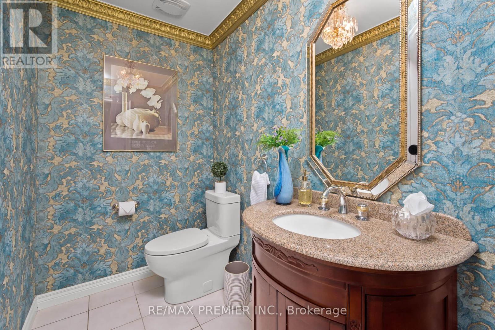 1 Radley Street, Vaughan (East Woodbridge), Ontario  L4L 8J7 - Photo 23 - N12421654