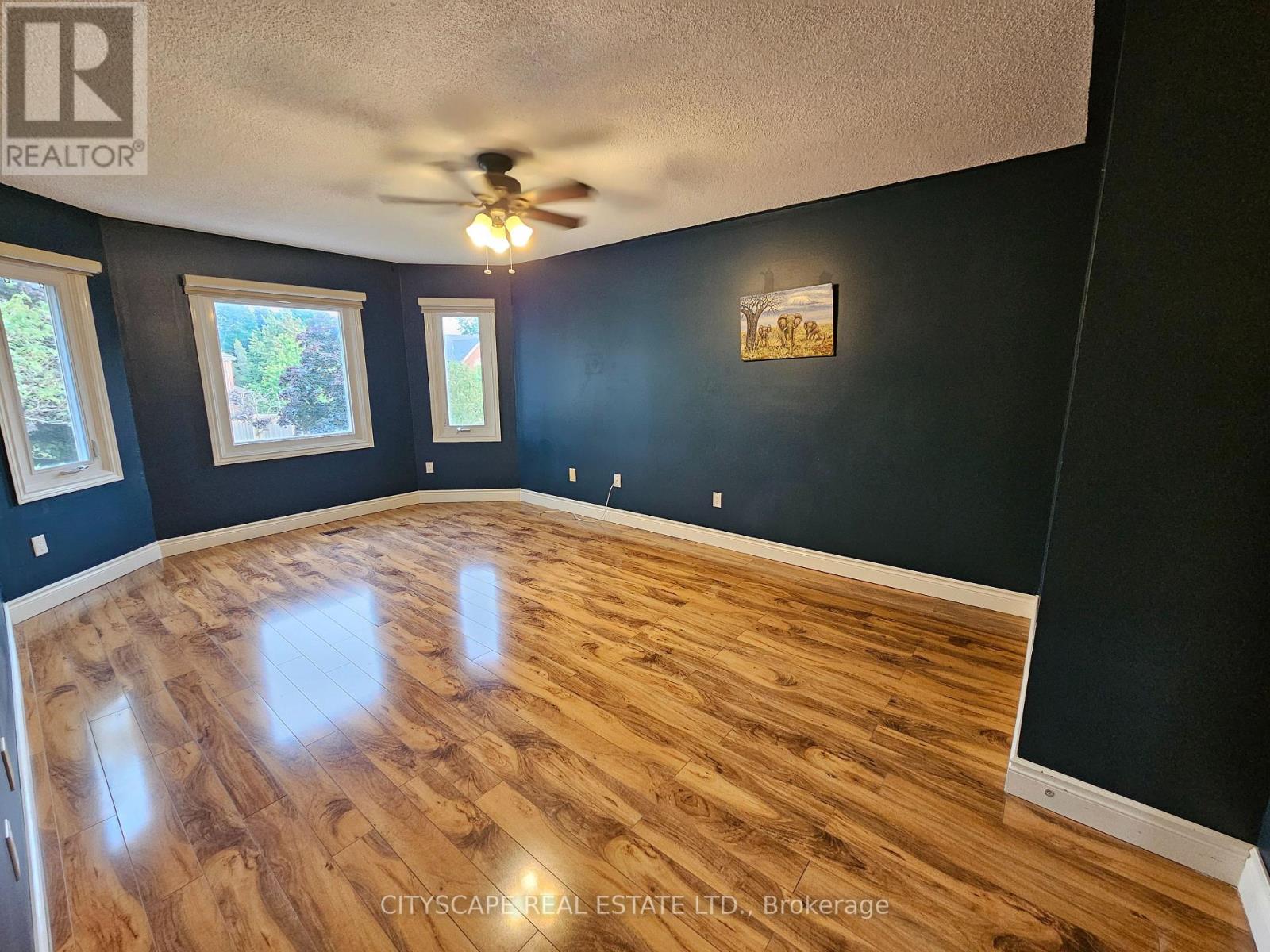 406 Weldrick Road E, Richmond Hill, Ontario  L4B 2M8 - Photo 22 - N12421690