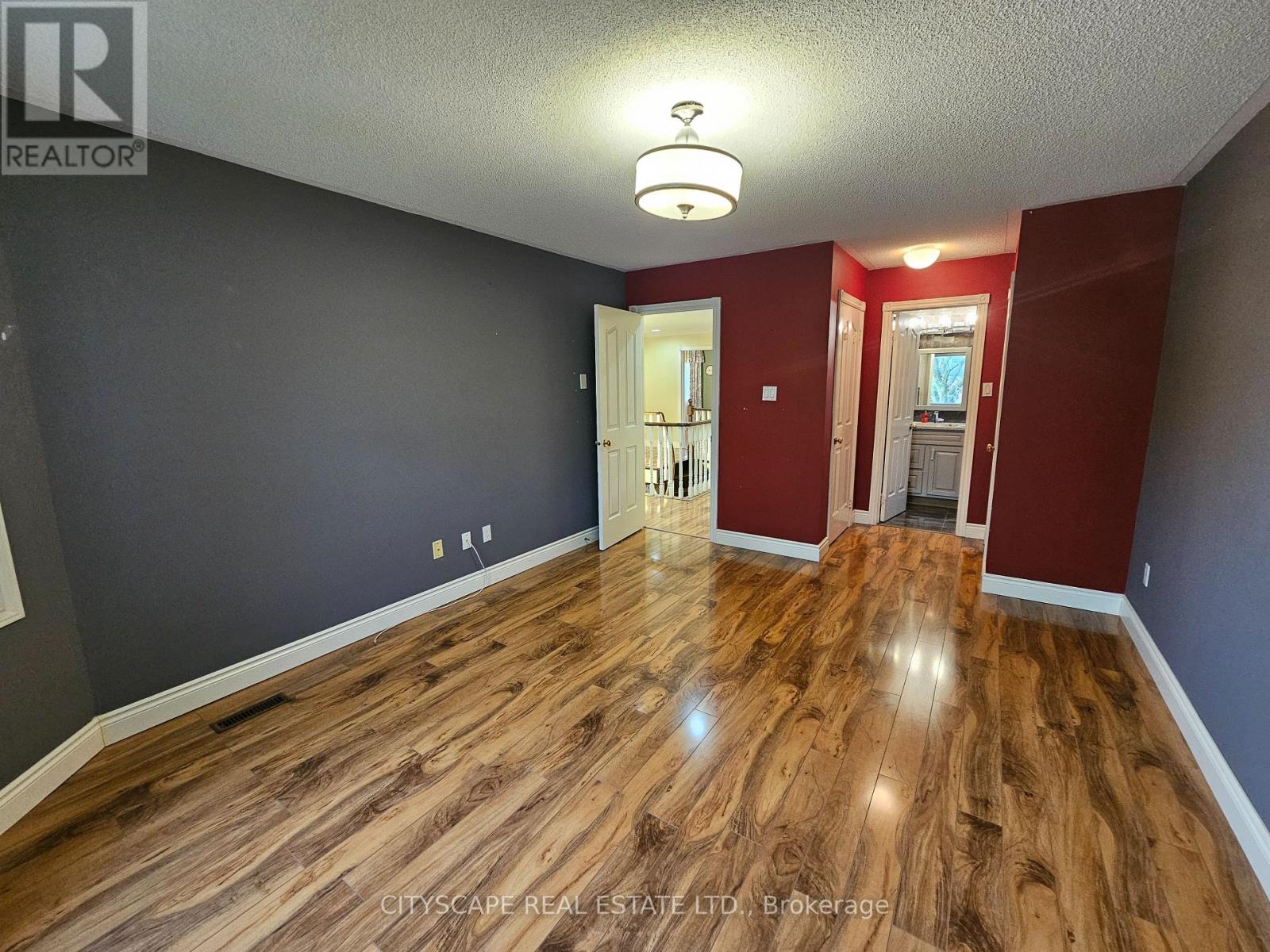 406 Weldrick Road E, Richmond Hill, Ontario  L4B 2M8 - Photo 26 - N12421690