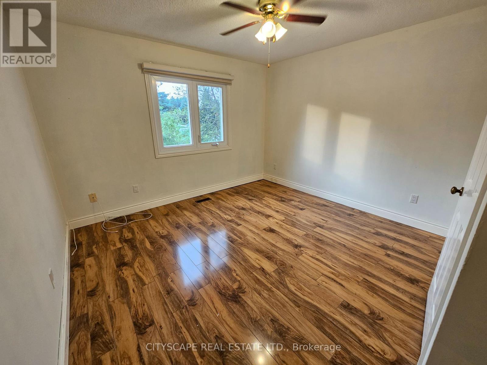 406 Weldrick Road E, Richmond Hill, Ontario  L4B 2M8 - Photo 28 - N12421690