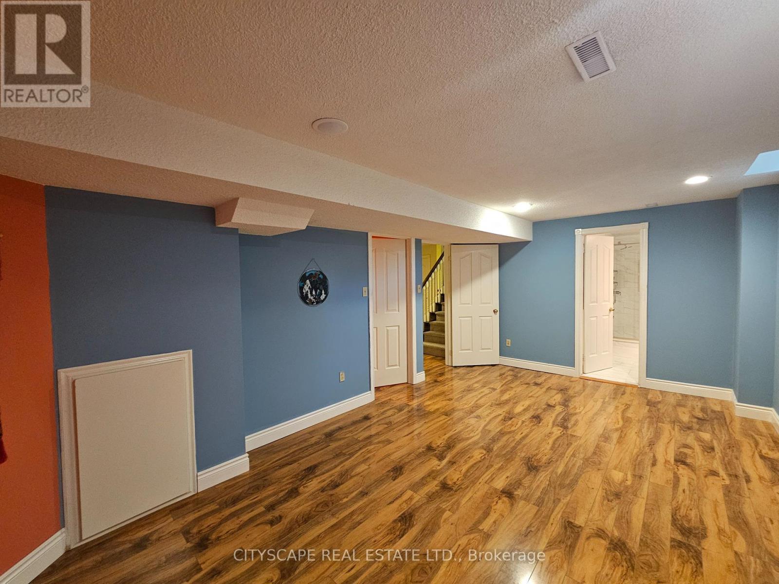 406 Weldrick Road E, Richmond Hill, Ontario  L4B 2M8 - Photo 30 - N12421690