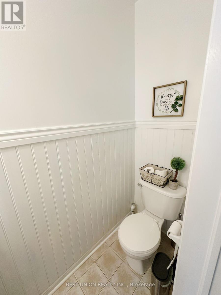 320 Country Glen Road S, Markham, Ontario  L6B 1C5 - Photo 20 - N12421710