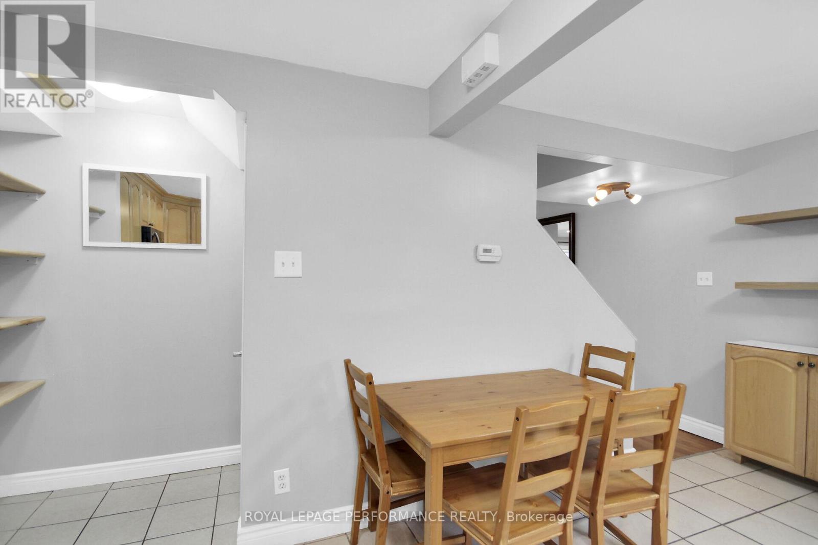 360 Woodfield Drive, Ottawa, Ontario  K2G 3W9 - Photo 13 - X12421738