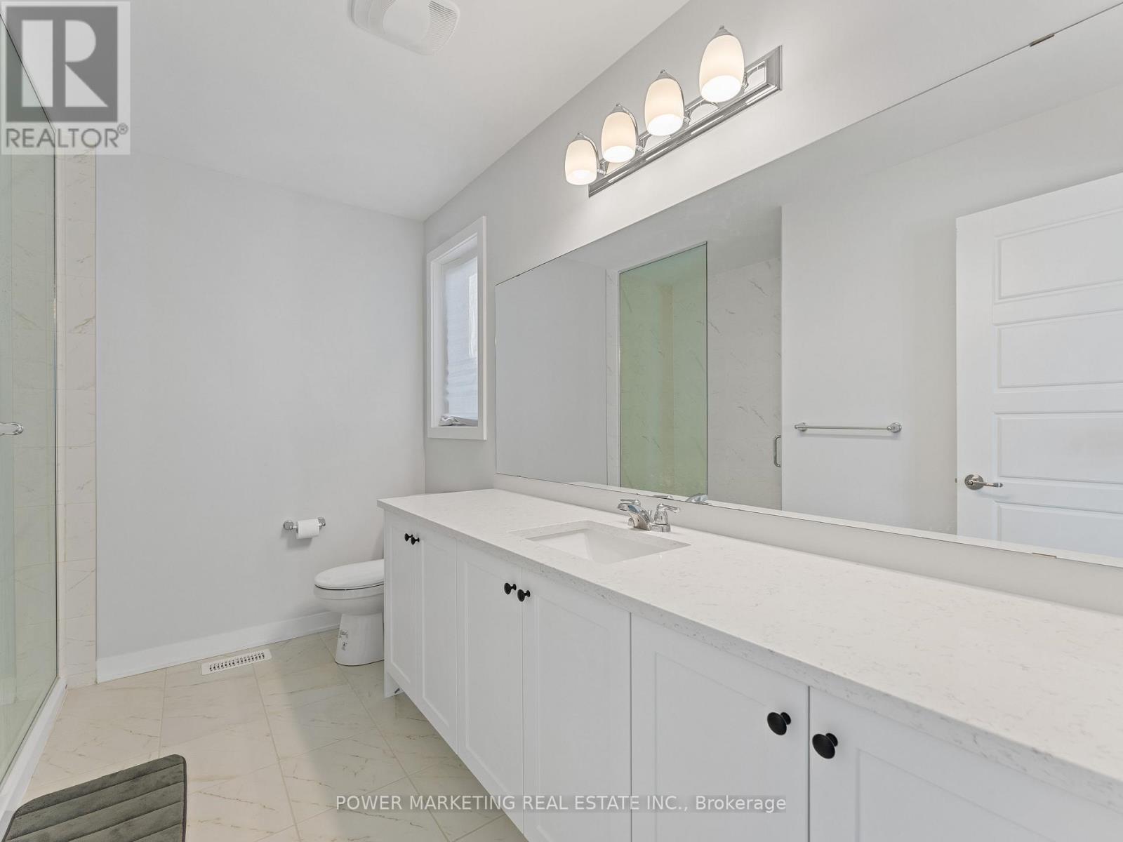 1017 Curraglass Walk, Ottawa, Ontario  K2S 3A6 - Photo 18 - X12421765