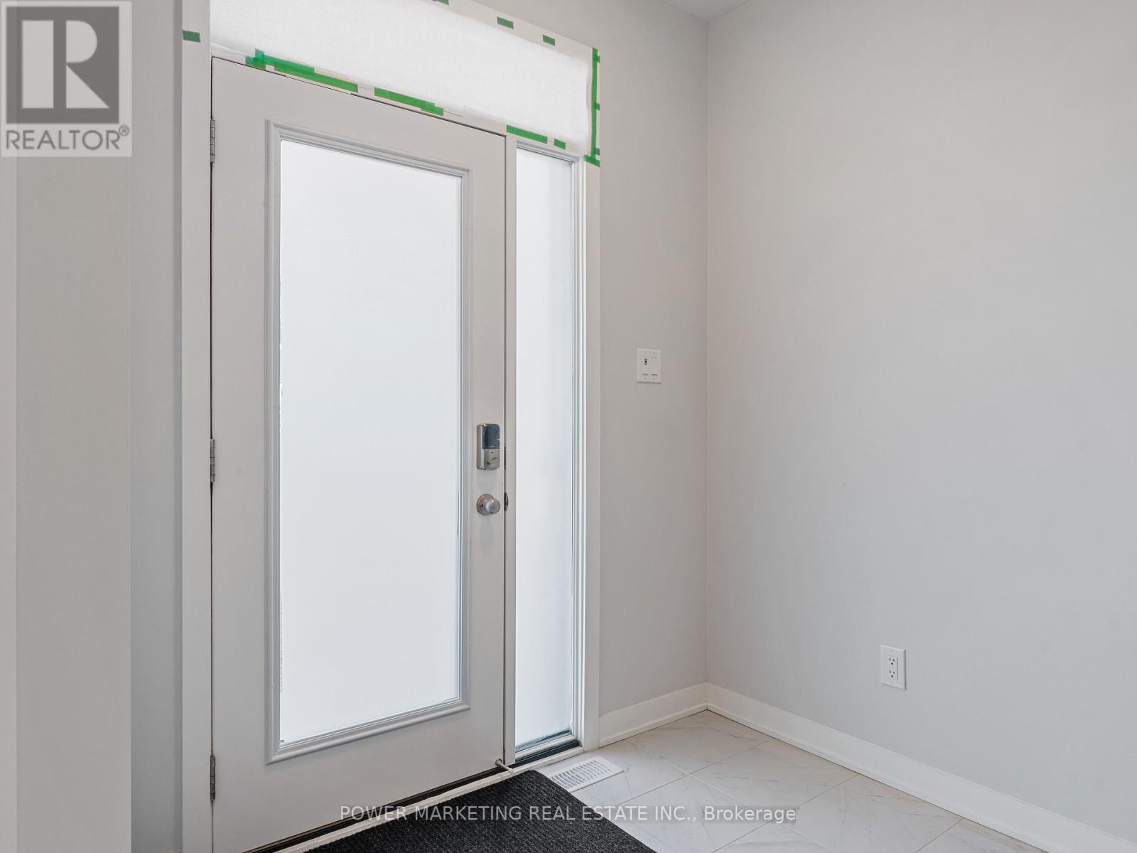 1017 Curraglass Walk, Ottawa, Ontario  K2S 3A6 - Photo 5 - X12421765