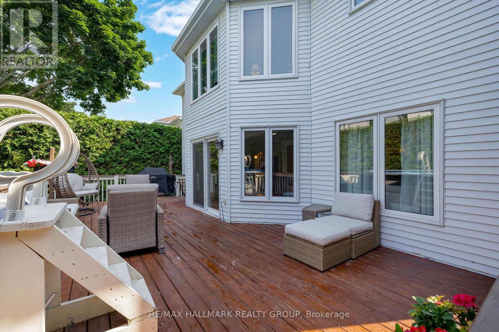 16 Allenby Road, Ottawa, Ontario  K2K 2H2 - Photo 42 - X12421768
