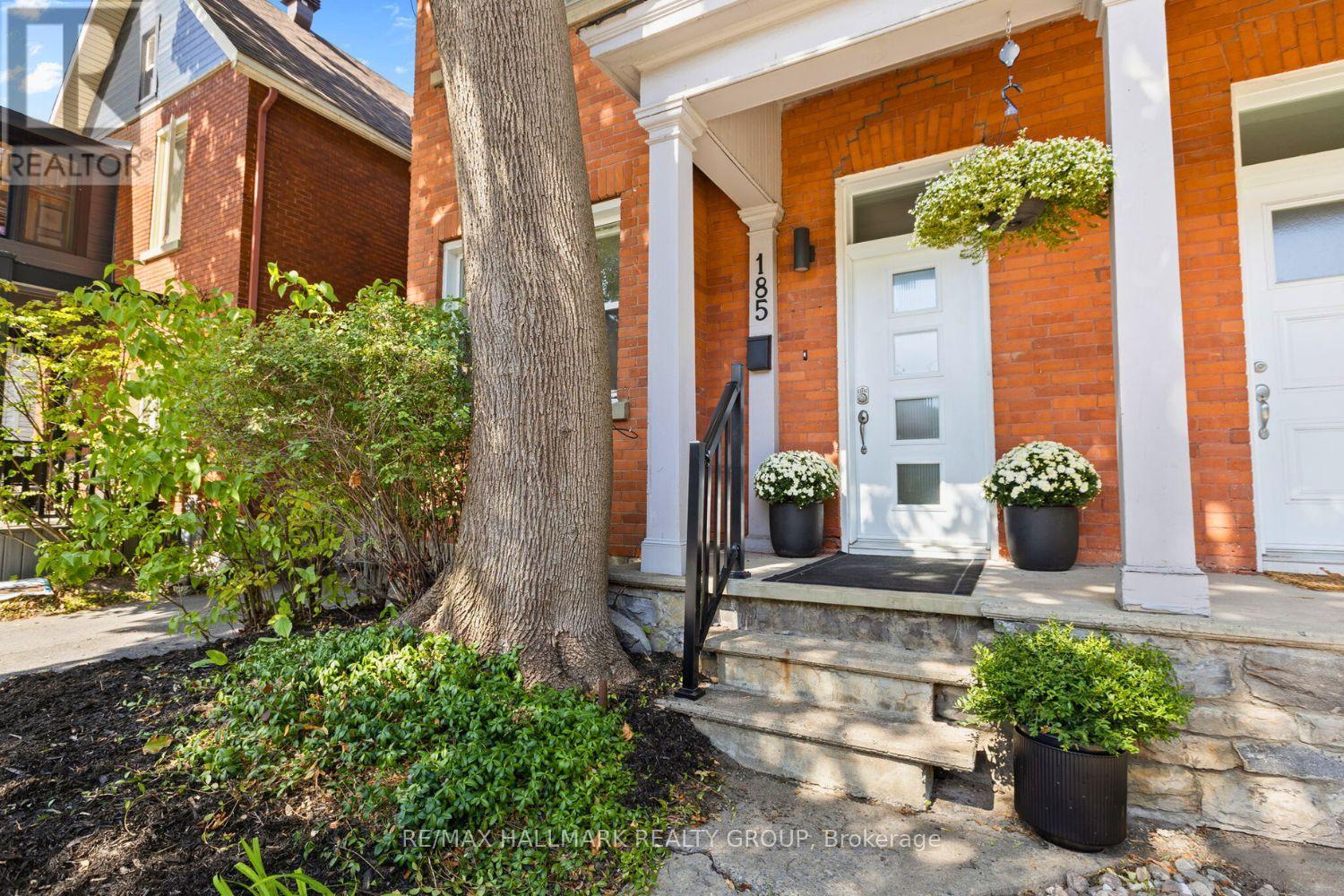 185 Pretoria Avenue, Ottawa, Ontario  K1S 1X1 - Photo 2 - X12421778