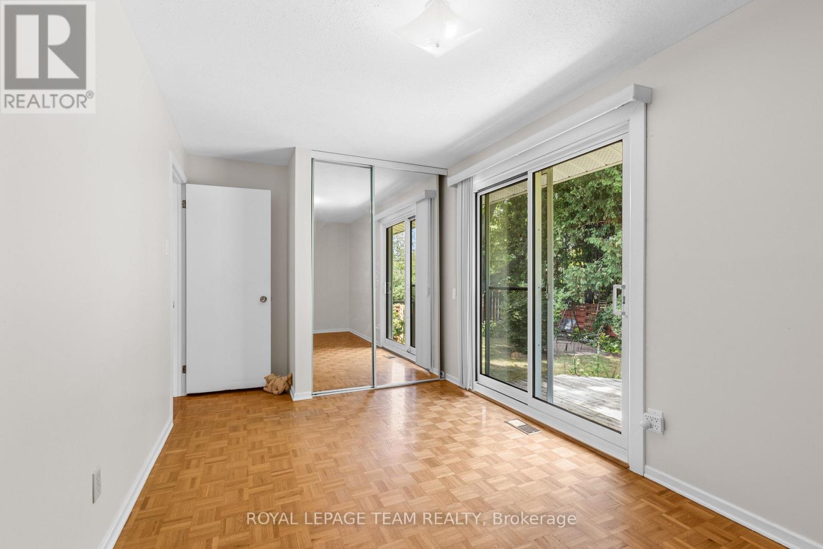 153 David Drive, Ottawa, Ontario  K2G 2N6 - Photo 21 - X12421830