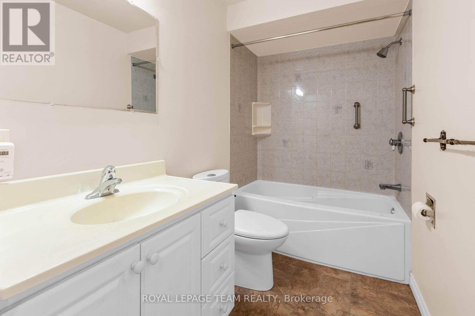 153 David Drive, Ottawa, Ontario  K2G 2N6 - Photo 22 - X12421830