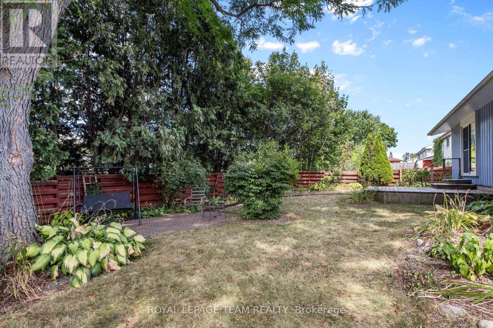 153 David Drive, Ottawa, Ontario  K2G 2N6 - Photo 32 - X12421830