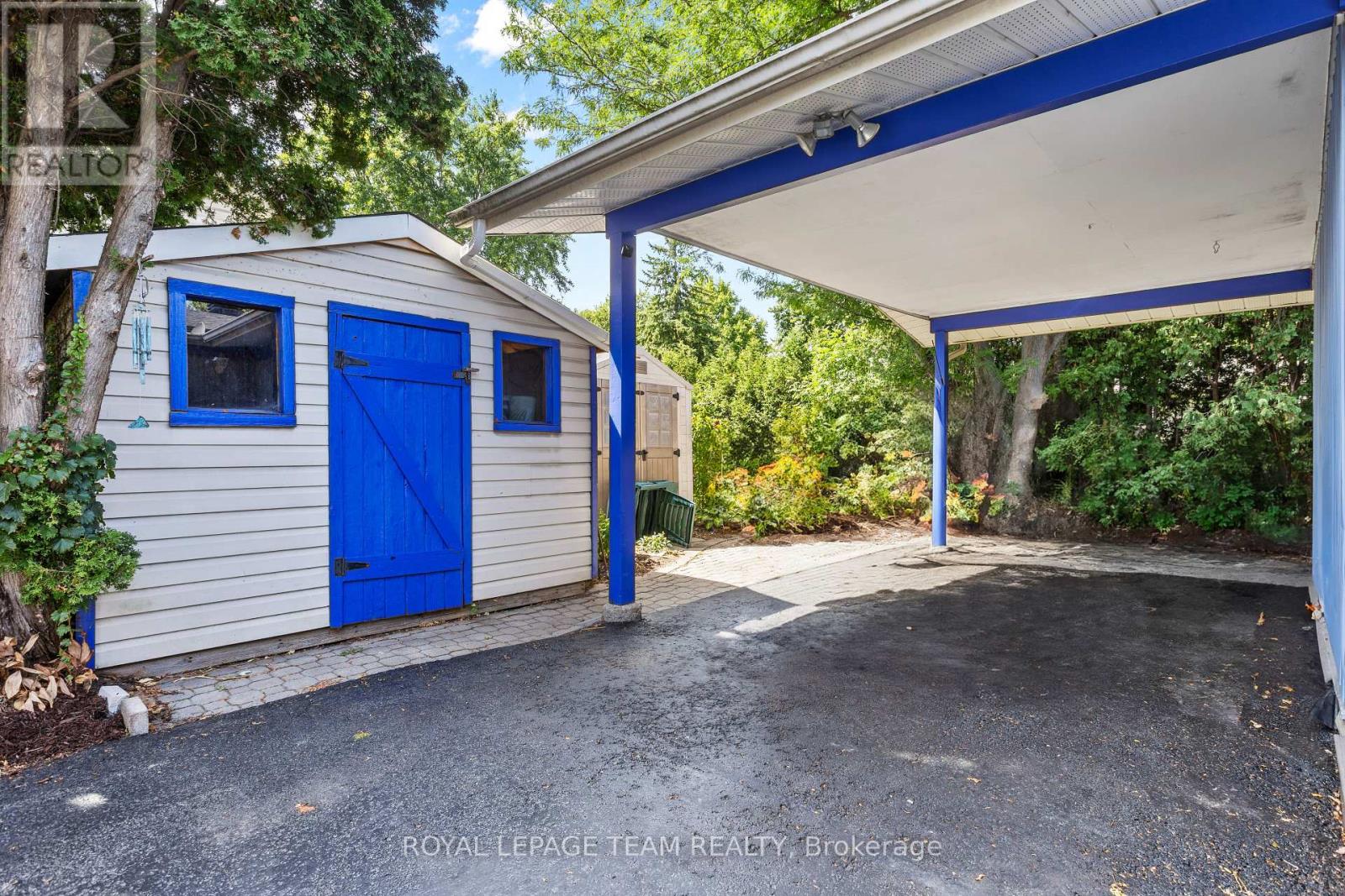 153 David Drive, Ottawa, Ontario  K2G 2N6 - Photo 4 - X12421830