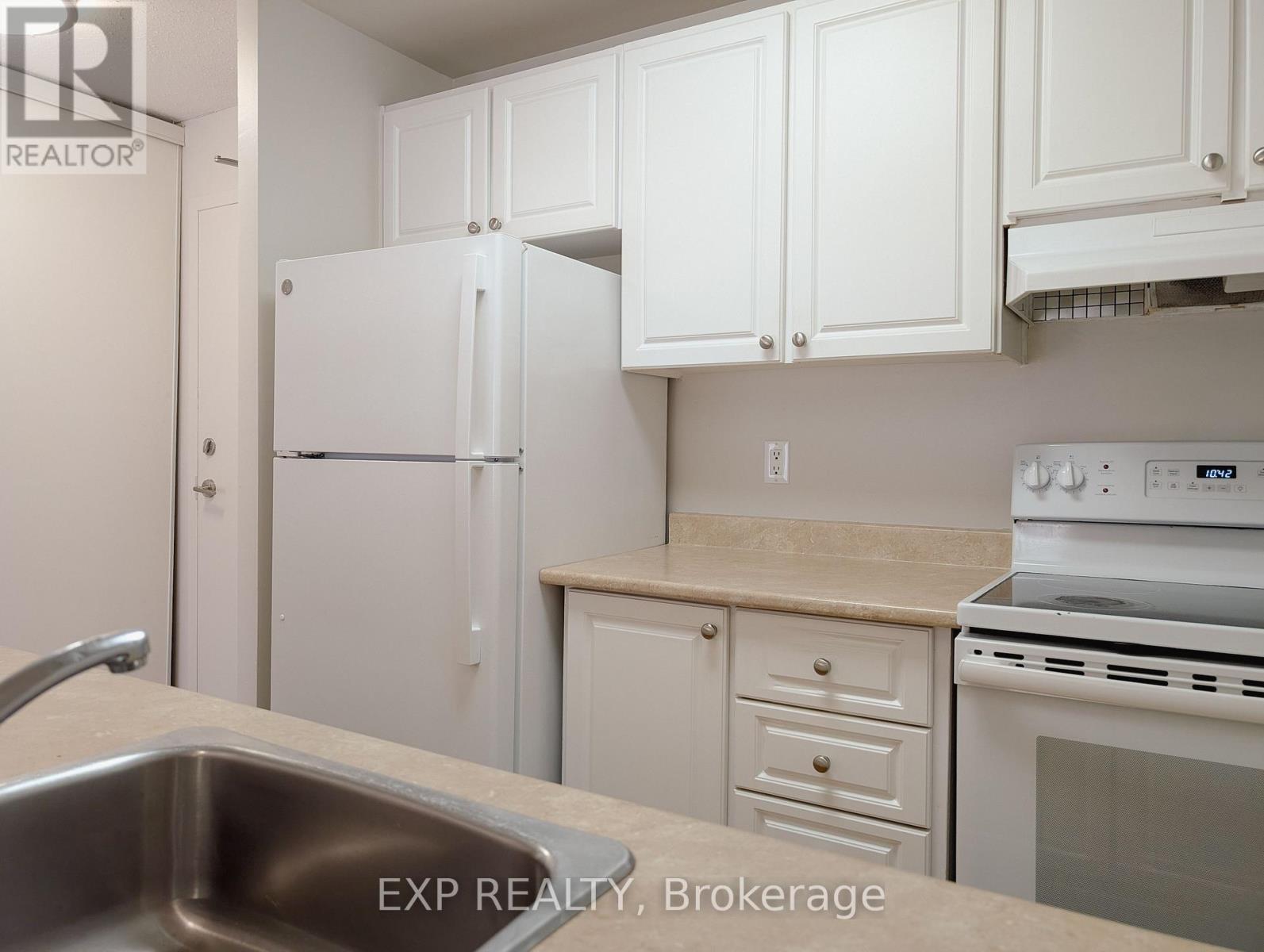 617 - 1320 Richmond Road, Ottawa, Ontario  K2B 8L3 - Photo 5 - X12421844