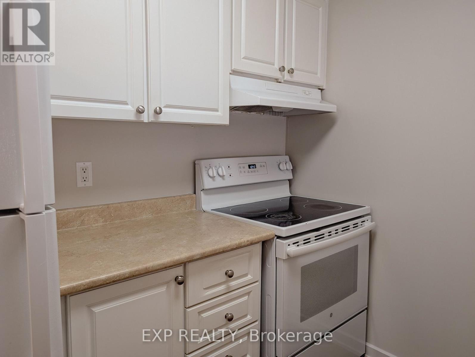 617 - 1320 Richmond Road, Ottawa, Ontario  K2B 8L3 - Photo 6 - X12421844