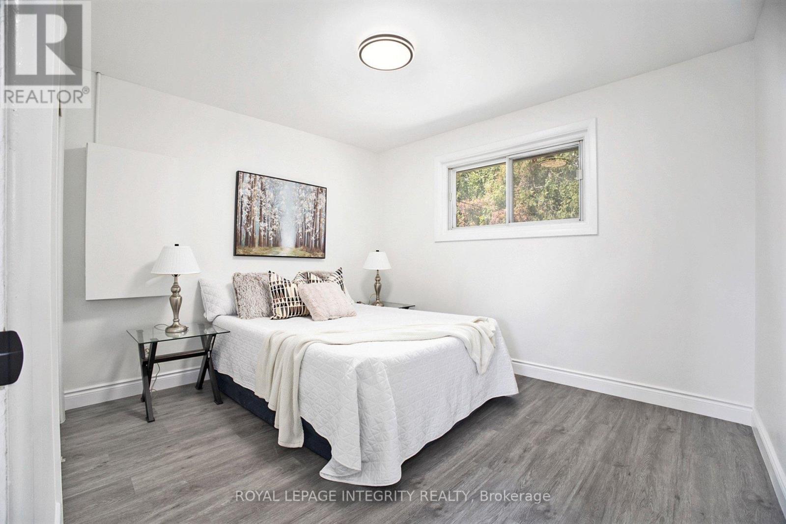 33 Majestic Drive, Ottawa, Ontario  K2G 1C6 - Photo 13 - X12421866