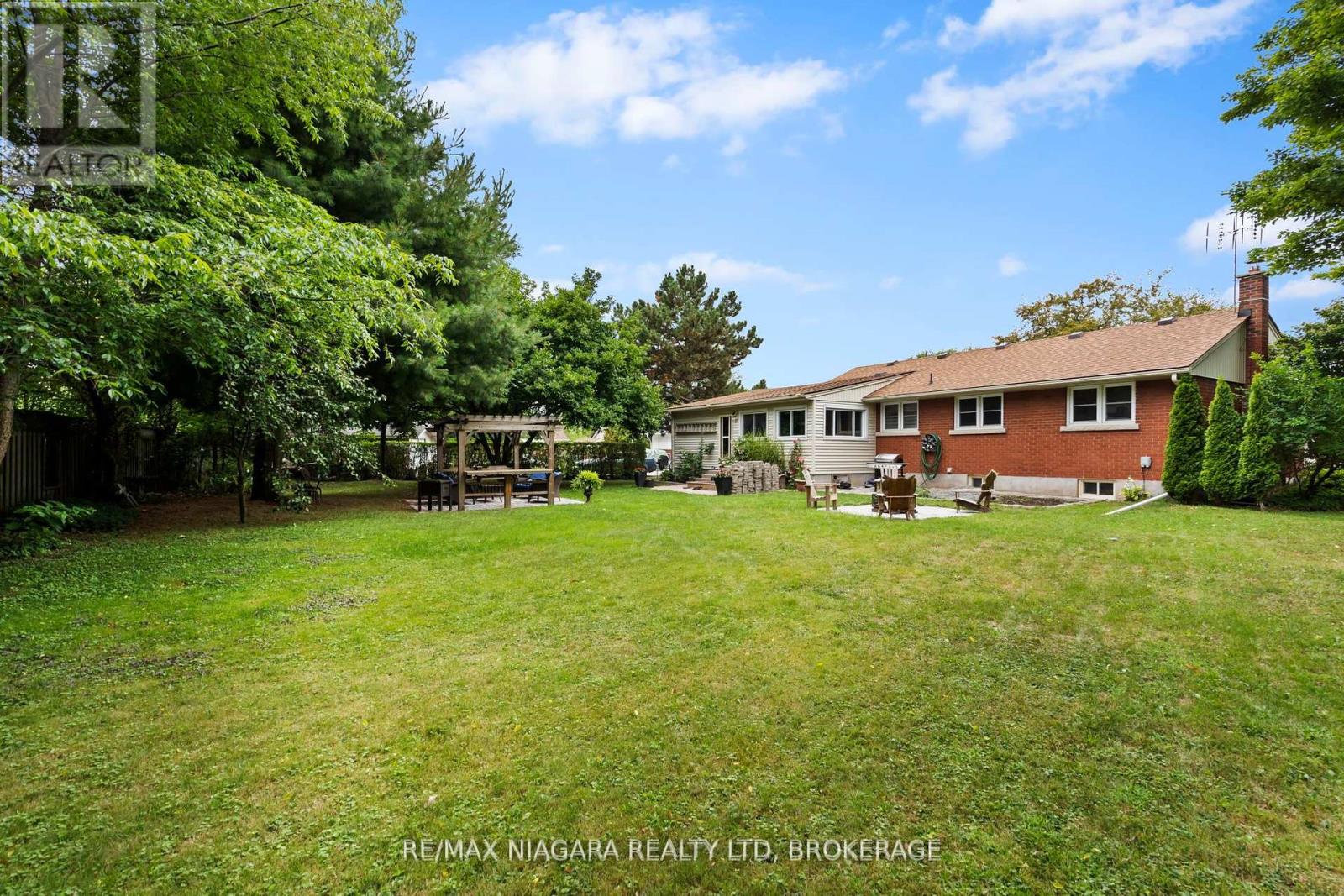 3416 Sheppard Crescent, Niagara Falls, Ontario  L2J 2Y1 - Photo 33 - X12421758