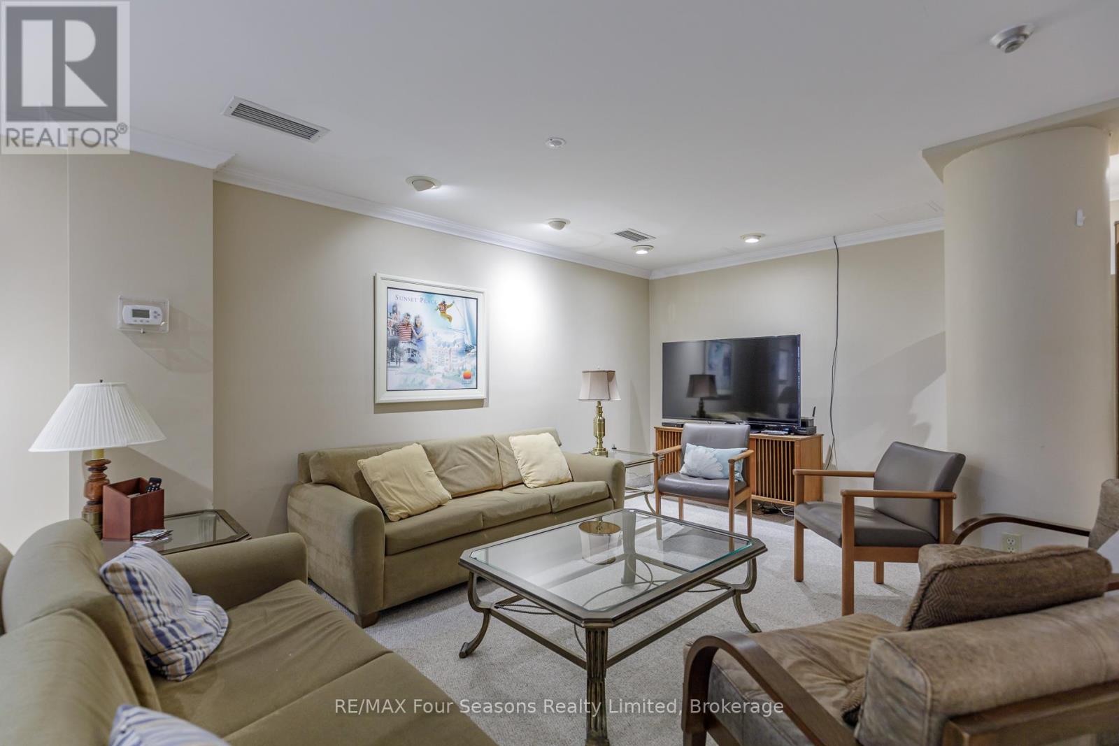 310 - 16 Raglan Street, Collingwood, Ontario  L9Y 4Y2 - Photo 29 - S12421786