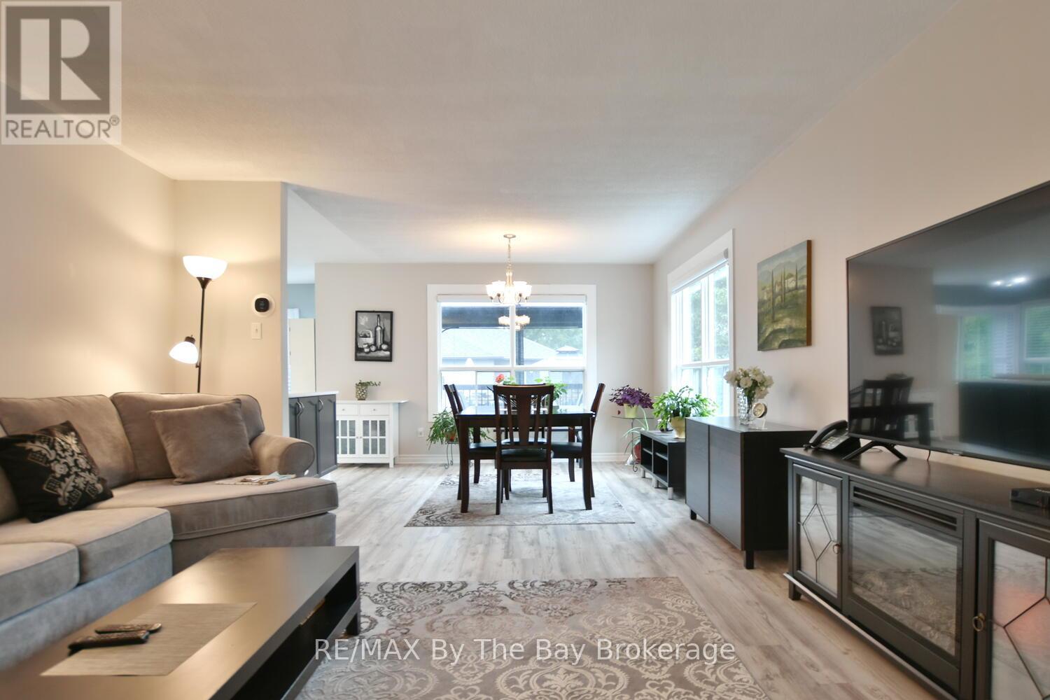 Property at 34 HARBOUR CRESCENT image 5