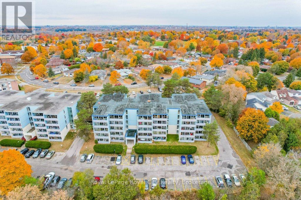 511 - 105 Conroy Crescent, Guelph (Dovercliffe Park/old University), Ontario  N1G 2V5 - Photo 21 - X12421751