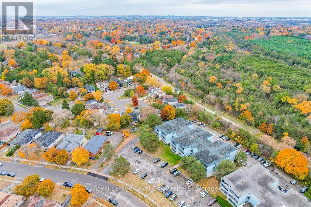 511 - 105 Conroy Crescent, Guelph (Dovercliffe Park/old University), Ontario  N1G 2V5 - Photo 31 - X12421751