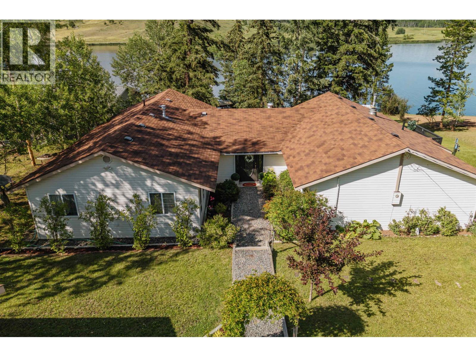 5151 Watson Lake Road, 100 Mile House, British Columbia  V0K 2E1 - Photo 2 - R2969671