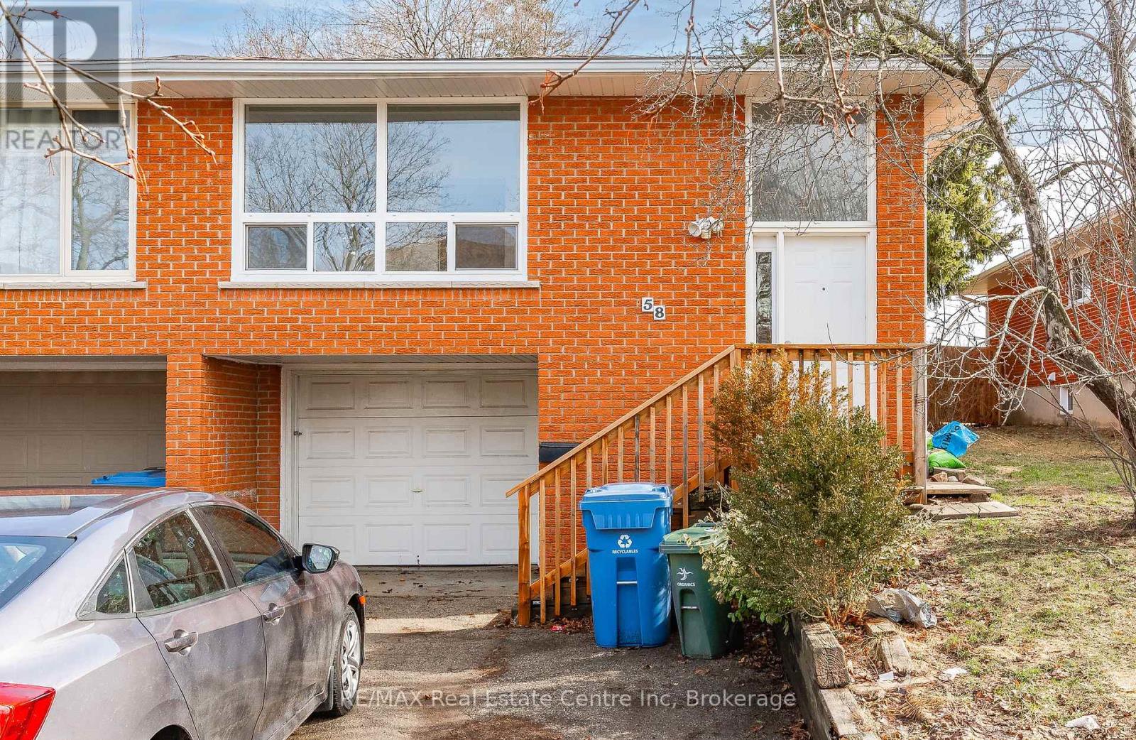 58 CONROY CRESCENT, Guelph, Ontario