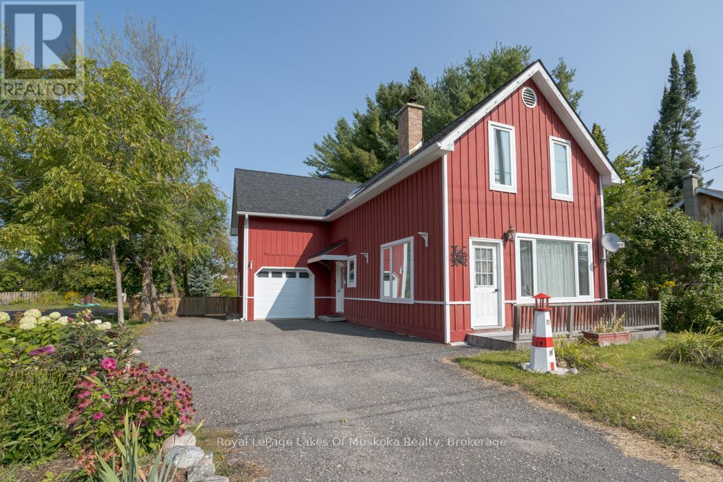 181 Dill Street, Bracebridge, Ontario  P1L 1E6 - Photo 2 - X12421846
