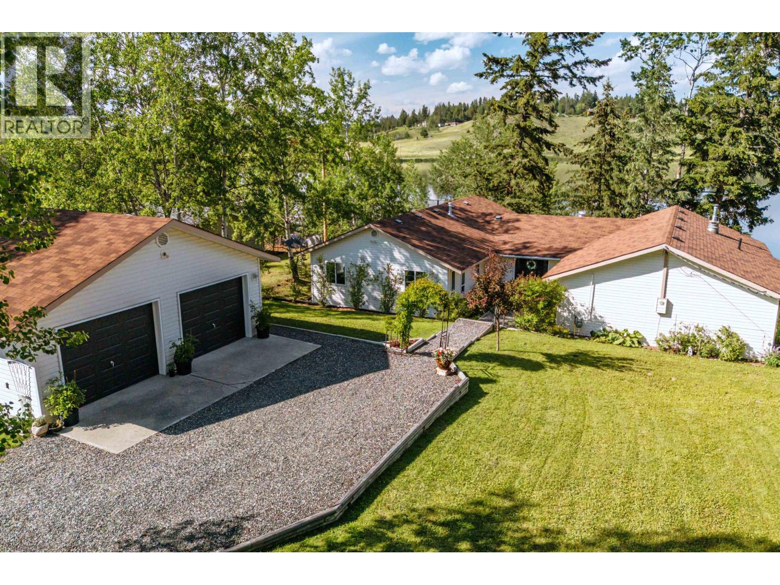 5151 WATSON LAKE ROAD, 100 Mile House, British Columbia