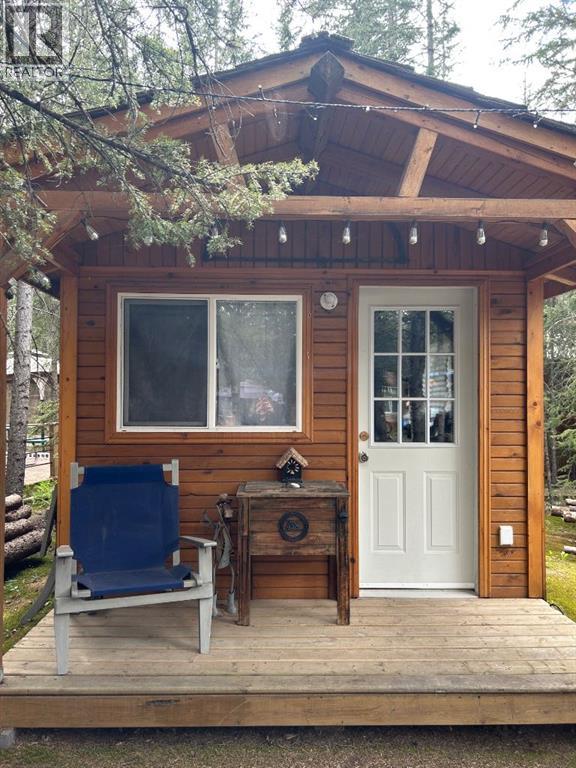 111 & 112, 200 4 Avenue Sw, Sundre, Alberta  T0M 1X0 - Photo 4 - A2236098