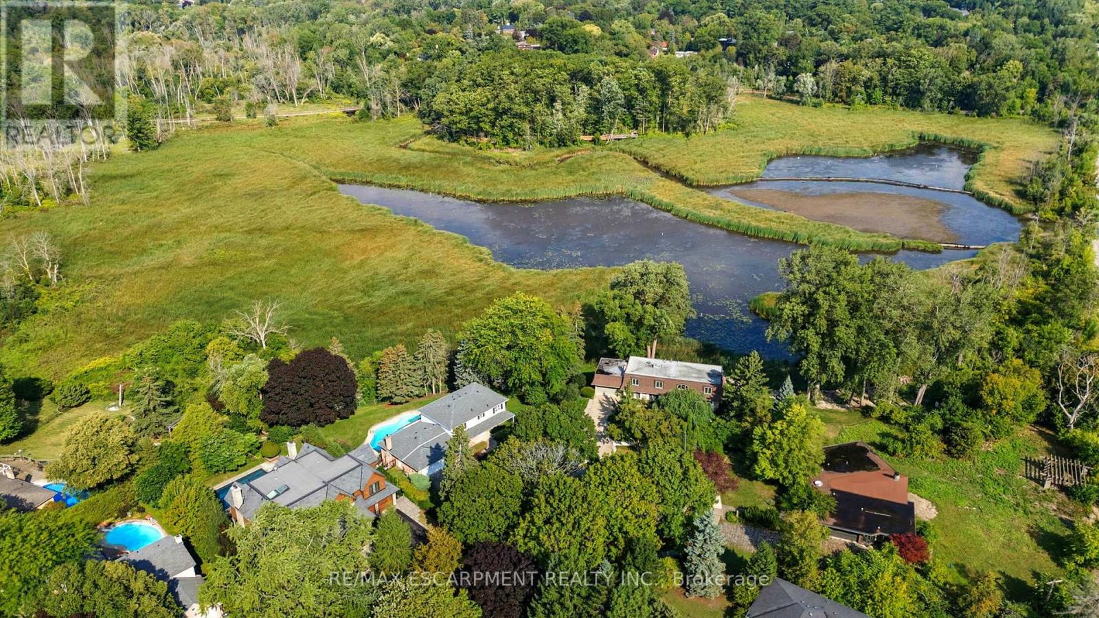 1401 Captain Court, Mississauga, Ontario  L5J 1A9 - Photo 45 - W12421658