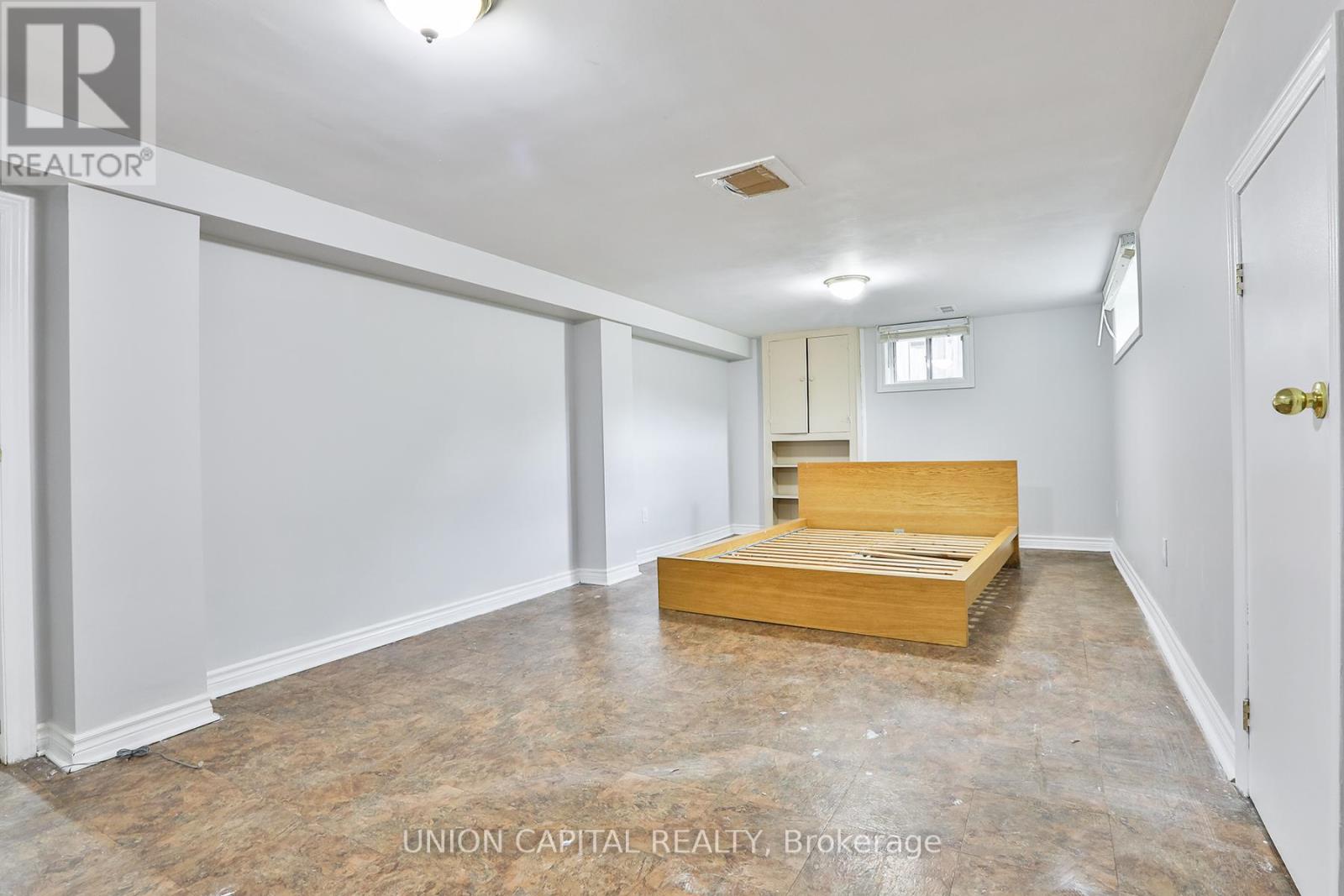 38 Claver Avenue, Toronto, Ontario  M6B 2V8 - Photo 21 - W12421668