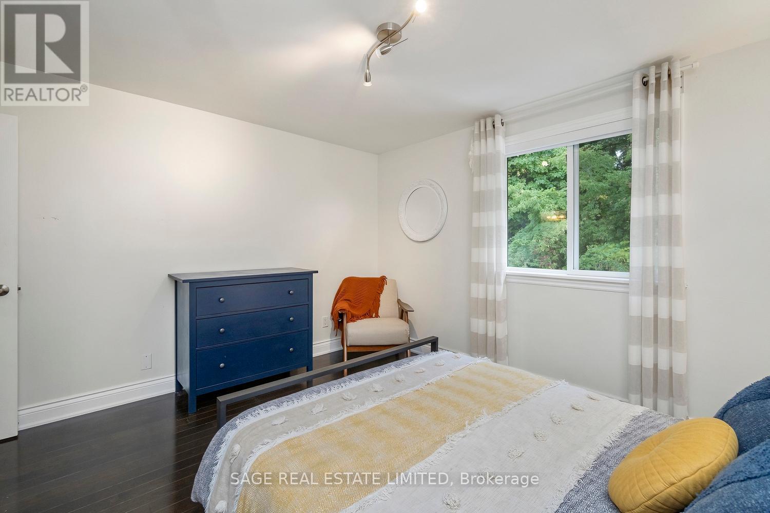 16 - 3308 The Credit Woodlands, Mississauga, Ontario  L5C 2J8 - Photo 25 - W12421677