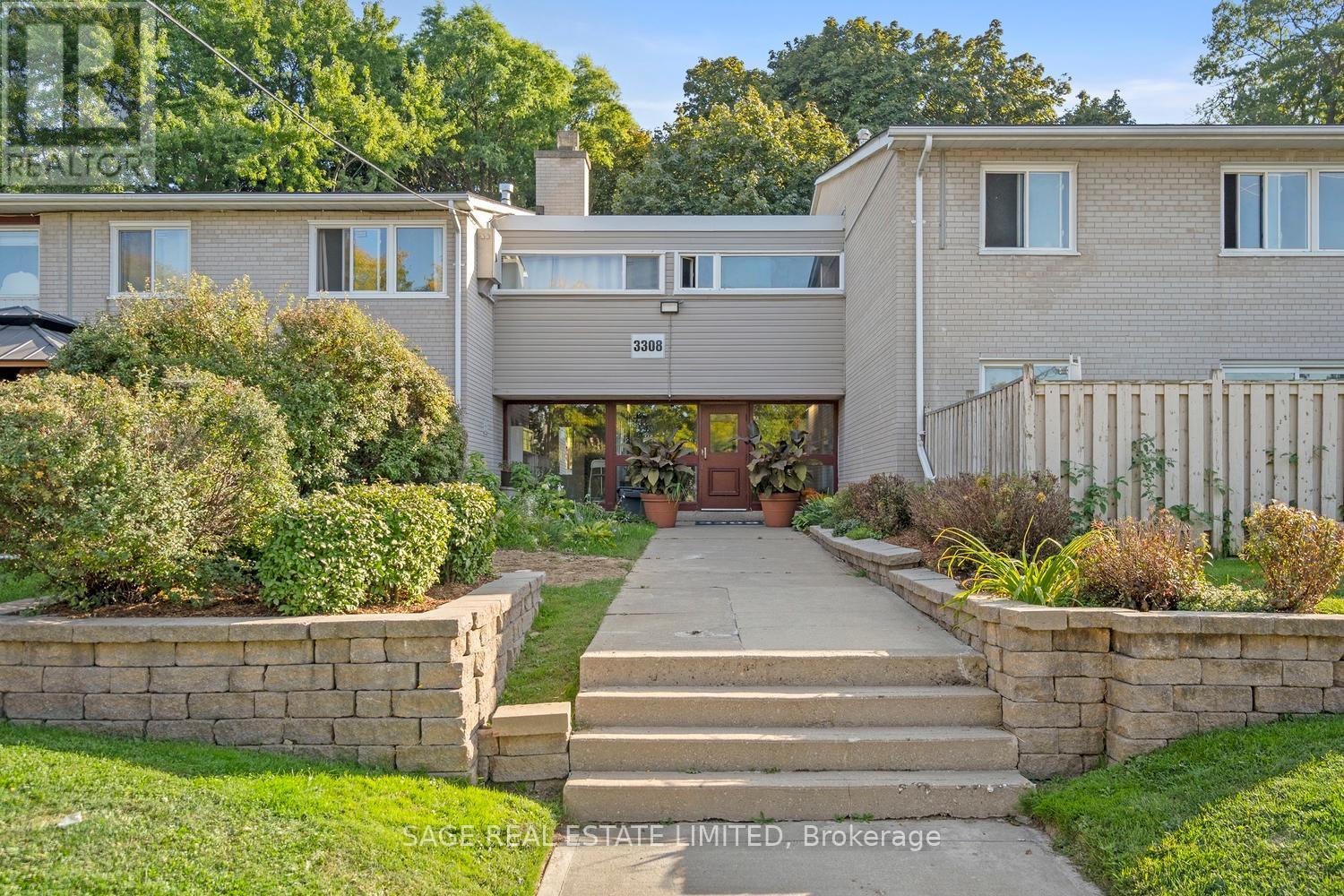 16 - 3308 The Credit Woodlands, Mississauga, Ontario  L5C 2J8 - Photo 50 - W12421677