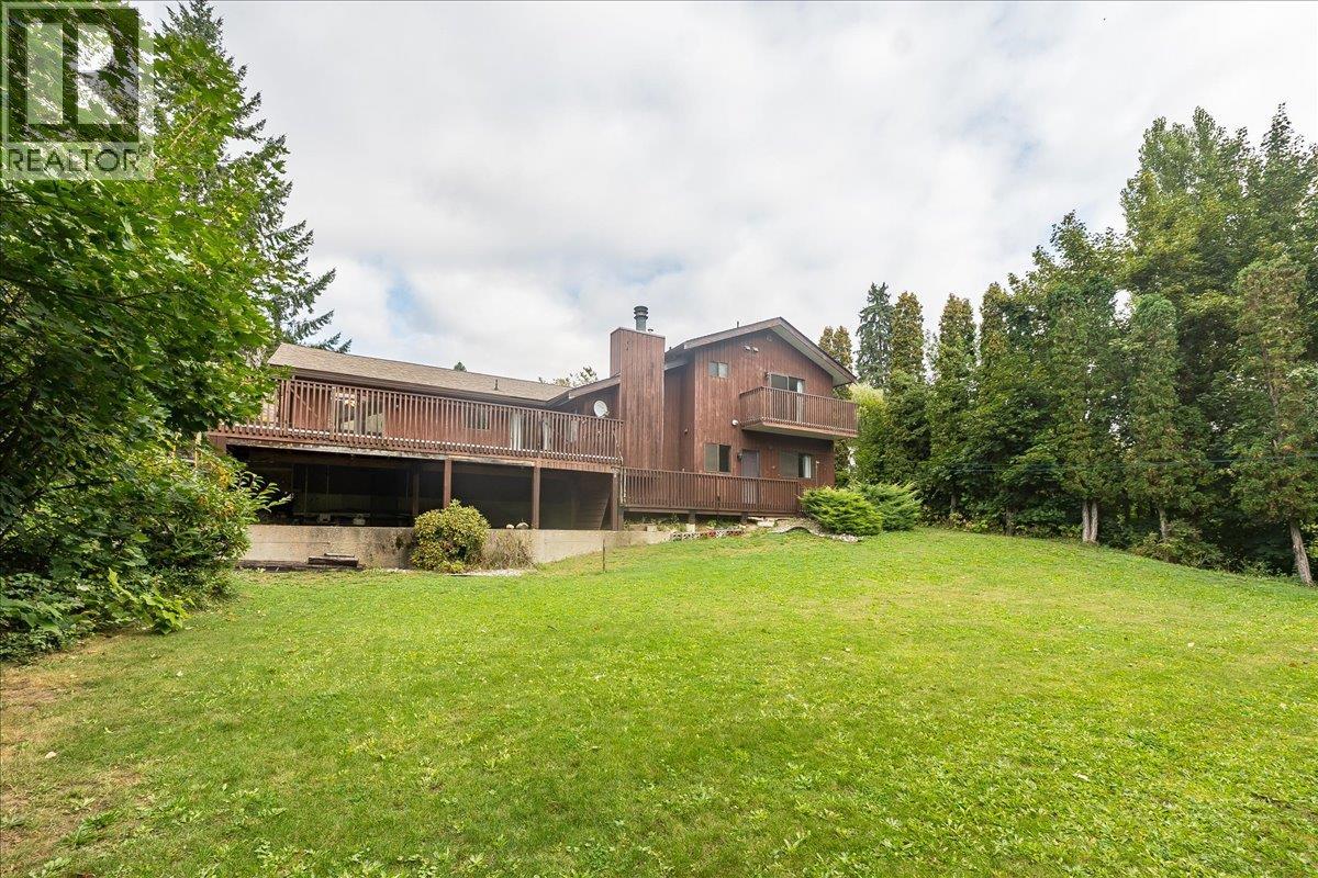 828 8th Avenue, Montrose, British Columbia  V0G 1P0 - Photo 57 - 10363145