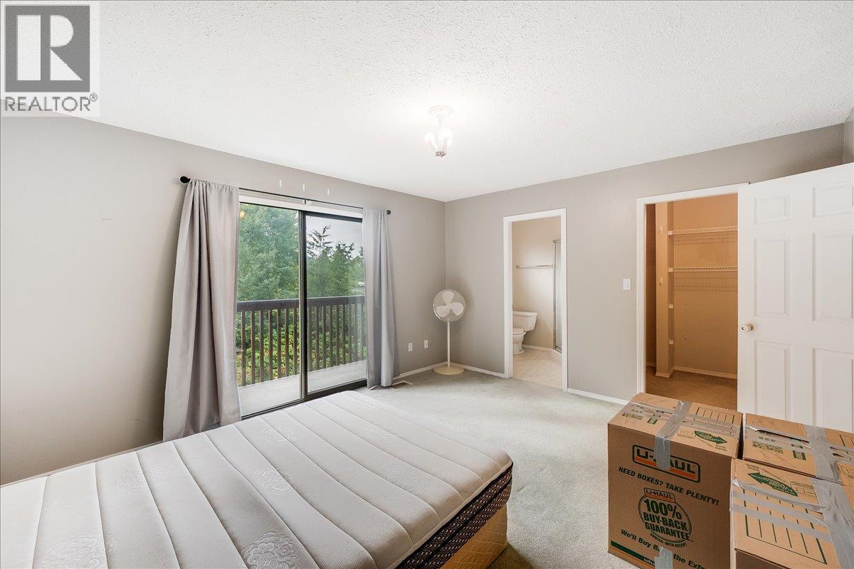 828 8th Avenue, Montrose, British Columbia  V0G 1P0 - Photo 31 - 10363145