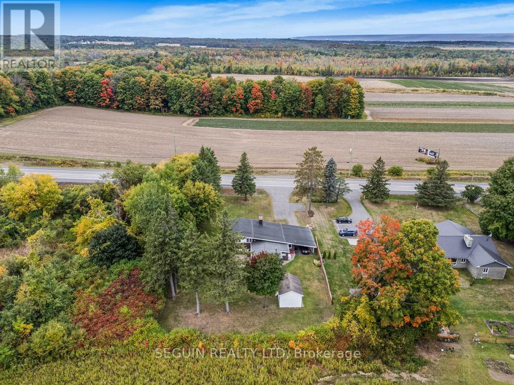 2303 Highway 34 Highway, Champlain, Ontario  K6A 0E4 - Photo 9 - X12421840