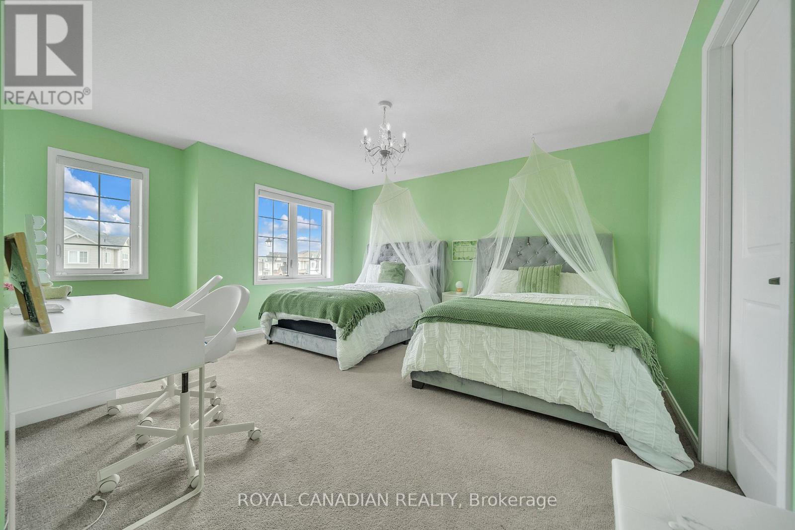 237 Kinsman Drive, Hamilton, Ontario  L0R 1C0 - Photo 25 - X12421665