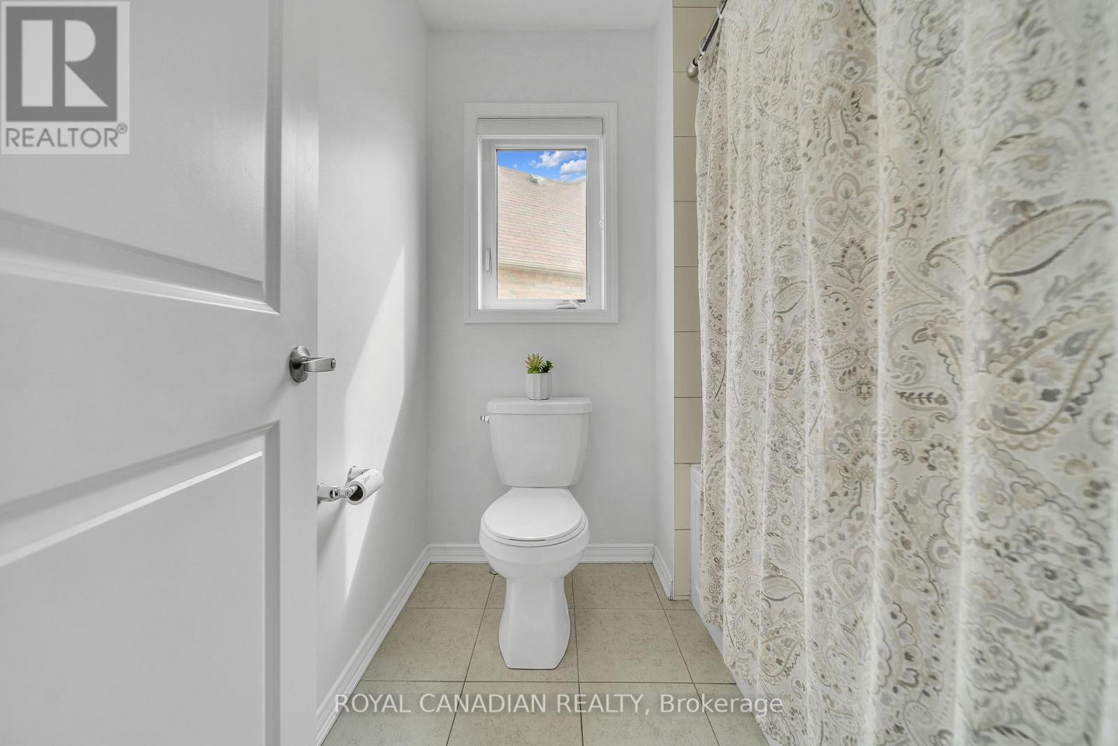 237 Kinsman Drive, Hamilton, Ontario  L0R 1C0 - Photo 29 - X12421665