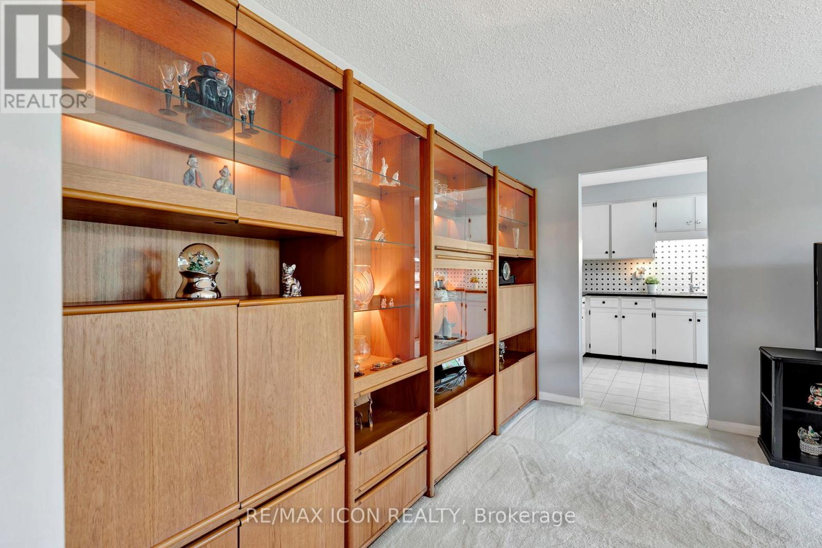 306 - 6 Shettleston Drive, Cambridge, Ontario  N3H 5E7 - Photo 8 - X12421679
